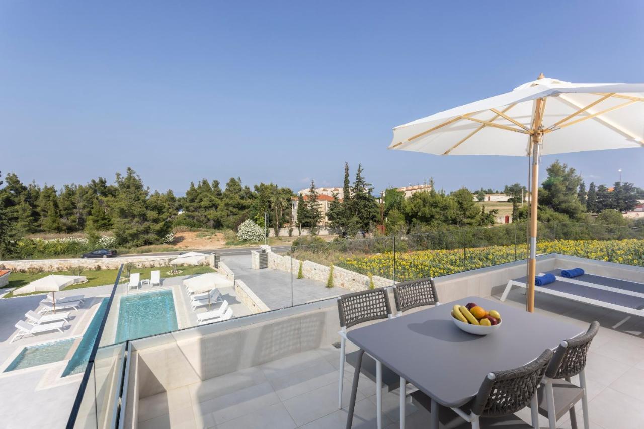 Anna Mare Luxury Apartments Afytos Exteriér fotografie