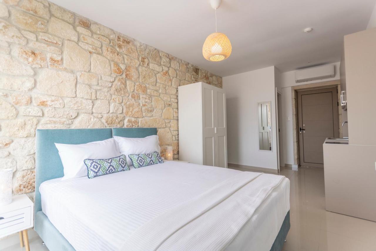 Anna Mare Luxury Apartments Afytos Exteriér fotografie