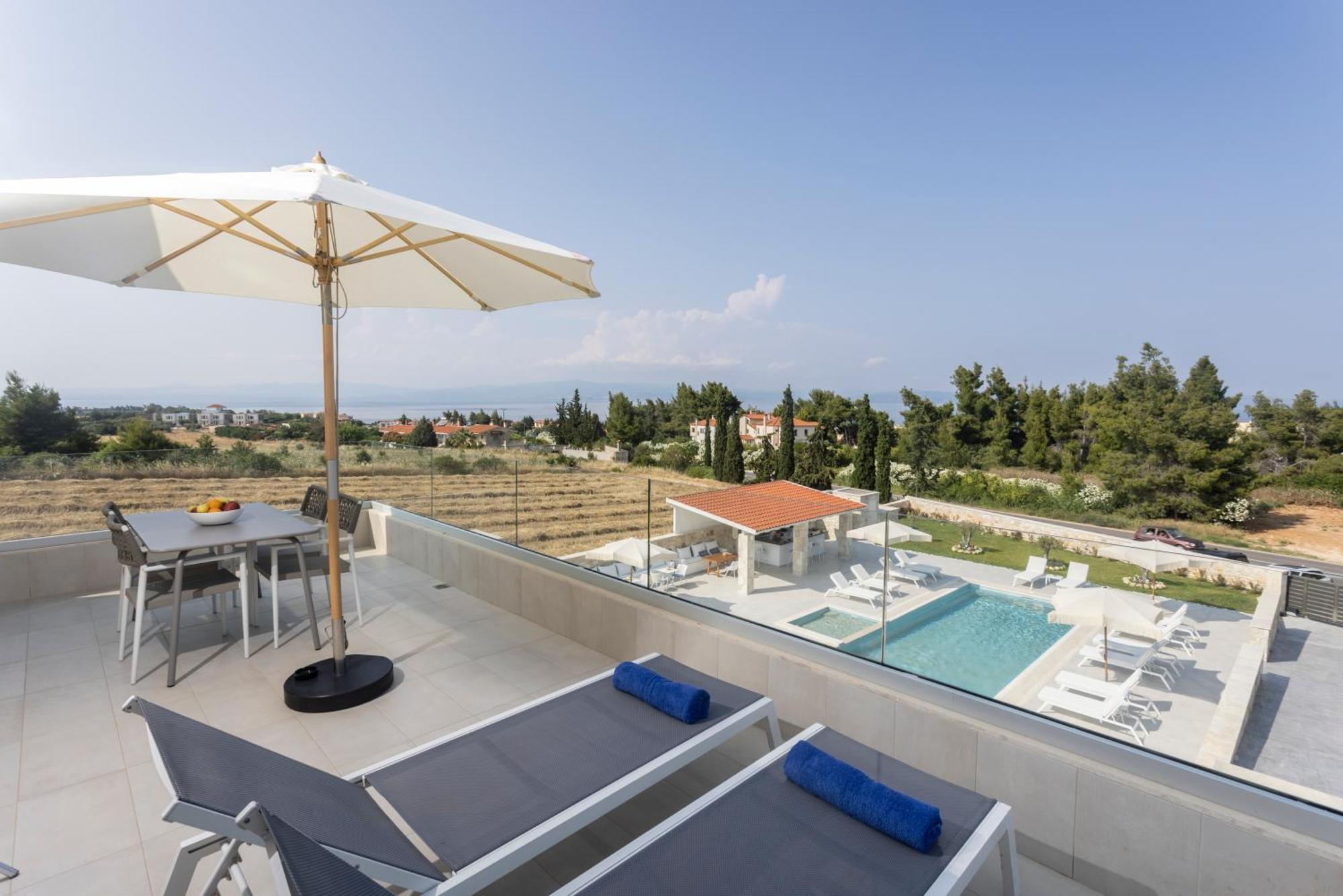 Anna Mare Luxury Apartments Afytos Exteriér fotografie